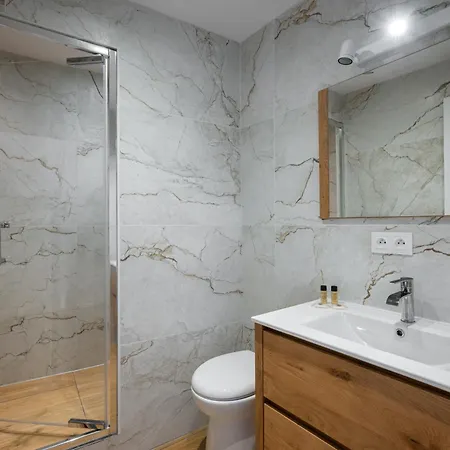 Les Sablettes - Cosy Vue Mer, Vieux Appartement *